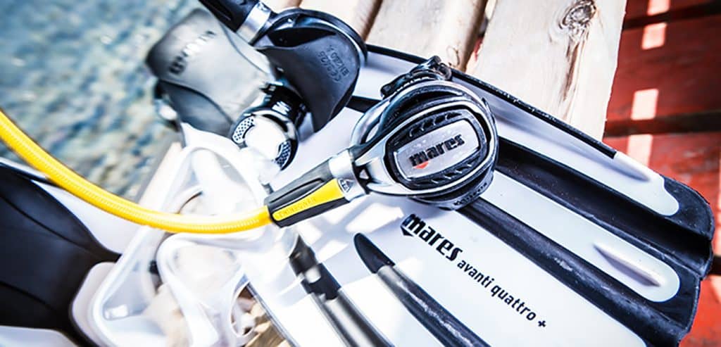 Mares Regler und Flossen